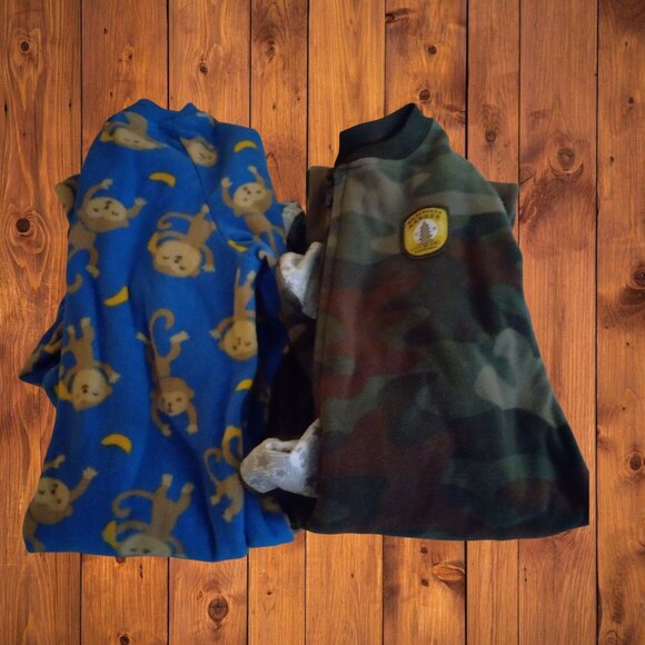 CARTER'S BOYS SIZE 4 LONG SLEEVE ONE PIECE FOOTED PAJAMA LOT OF 2 (L28) - Picture 1 of 3